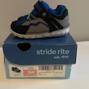 Stride Rite Black and Blue Baby Walkers